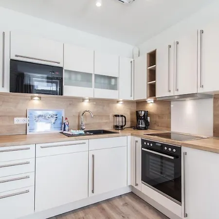 'duenenblick 1' Am Pirolatal * لانغيوغ